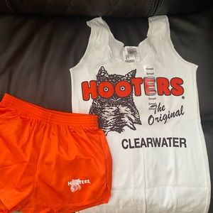 Hooters Uniform